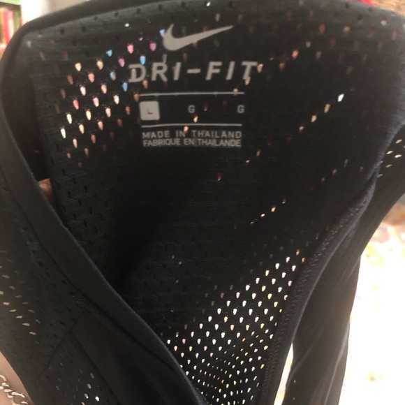 Nike Dri-Fit Workout Tank w/ Mesh Panel - Picture 3 of 3